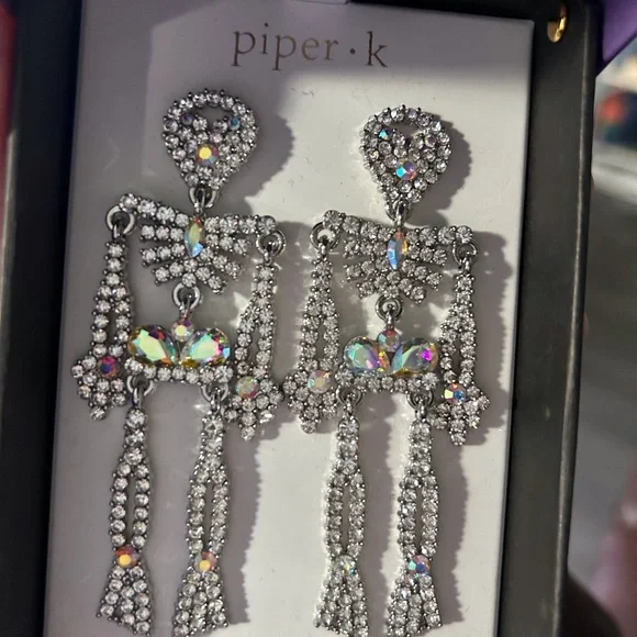 Sparkly glass stone skeleton earrings, set of 2 - Picture 3 of 5